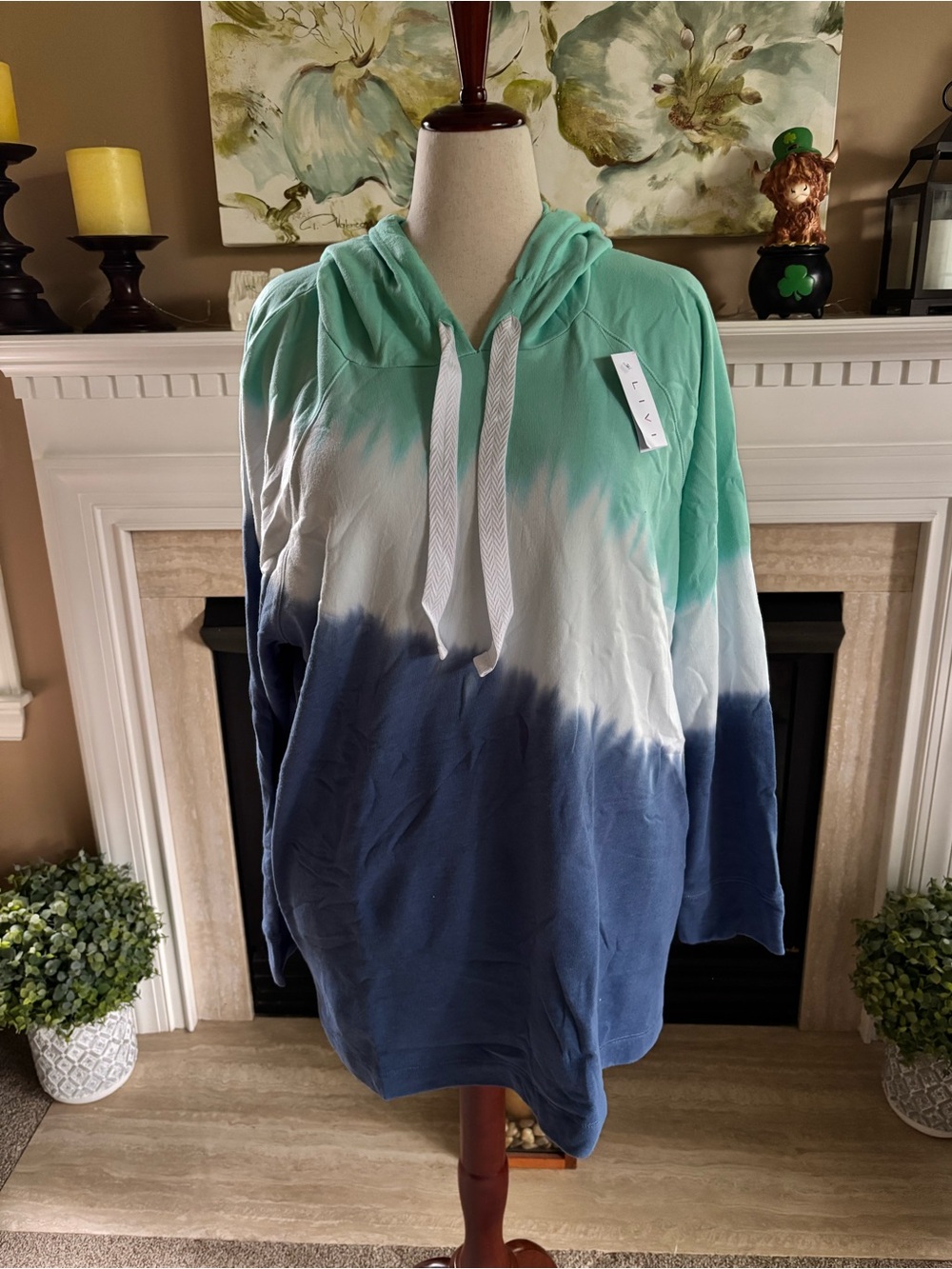 *NEW* LIVI Women’s Activewear Hoodie Multi Color Tunic/Sweatshirt - Size - 26/28